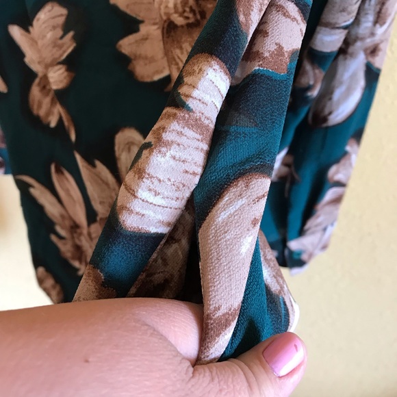 Entro Button Down Floral Shirt - Picture 6 of 6